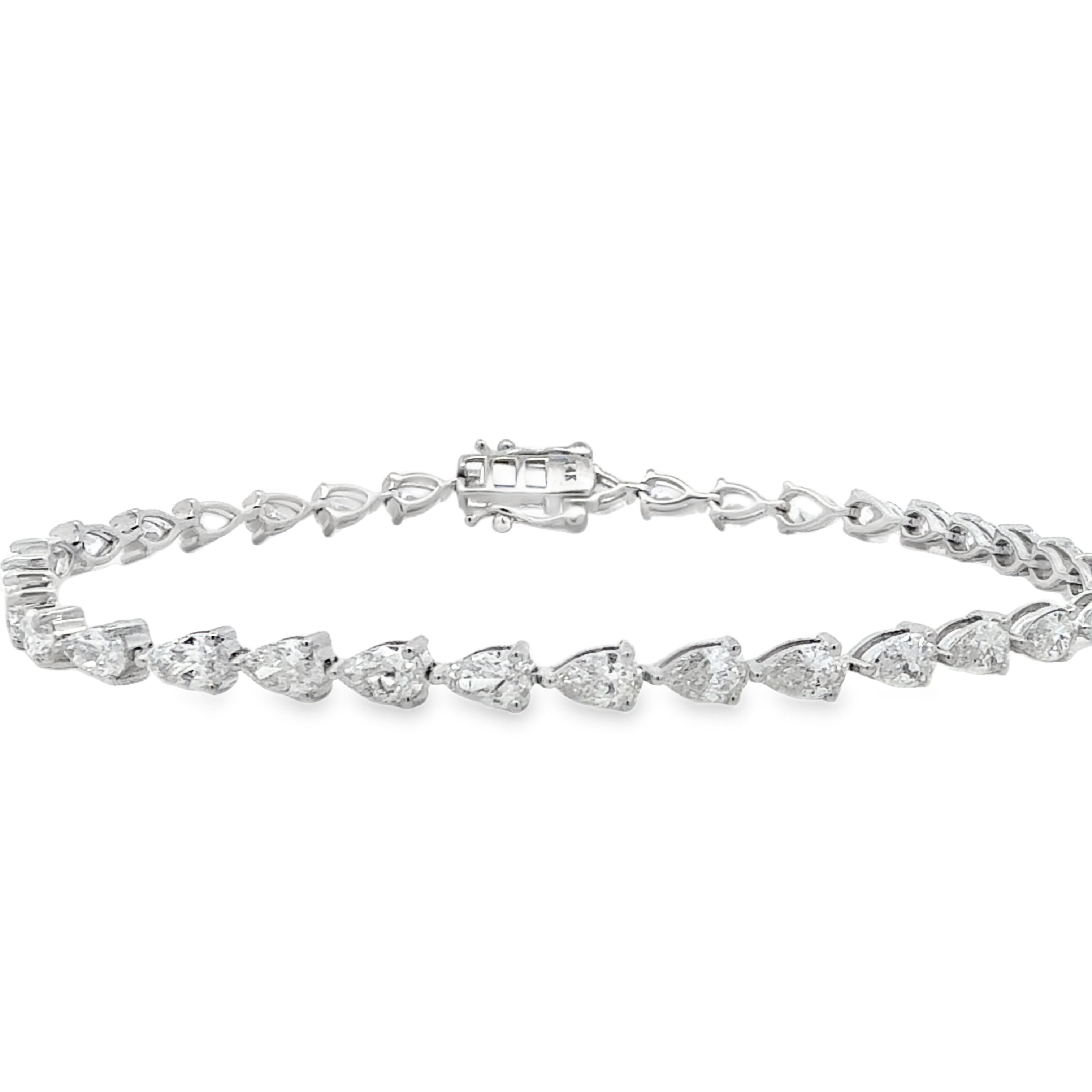 4.31CTW Pear Tennis Bracelet