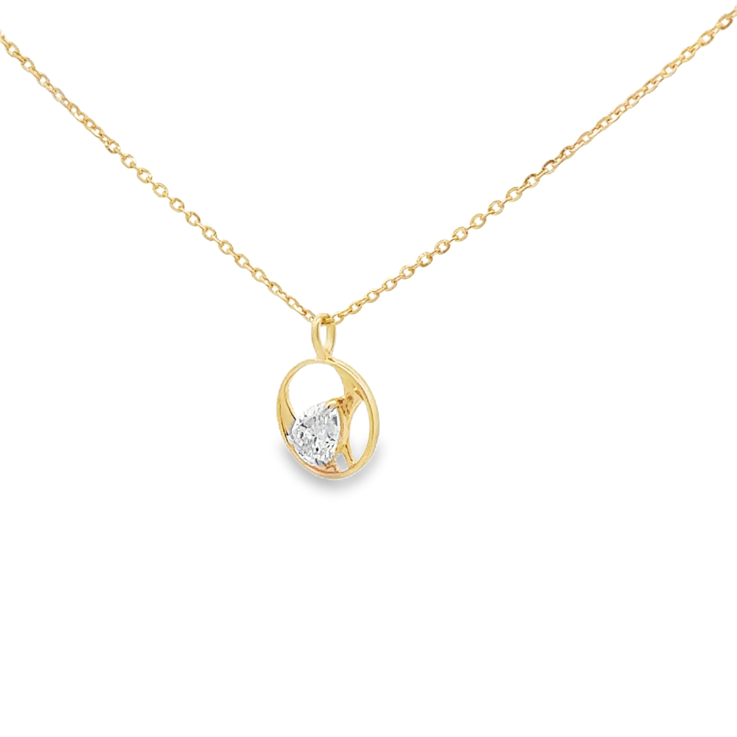 Pear in Circle Pendant