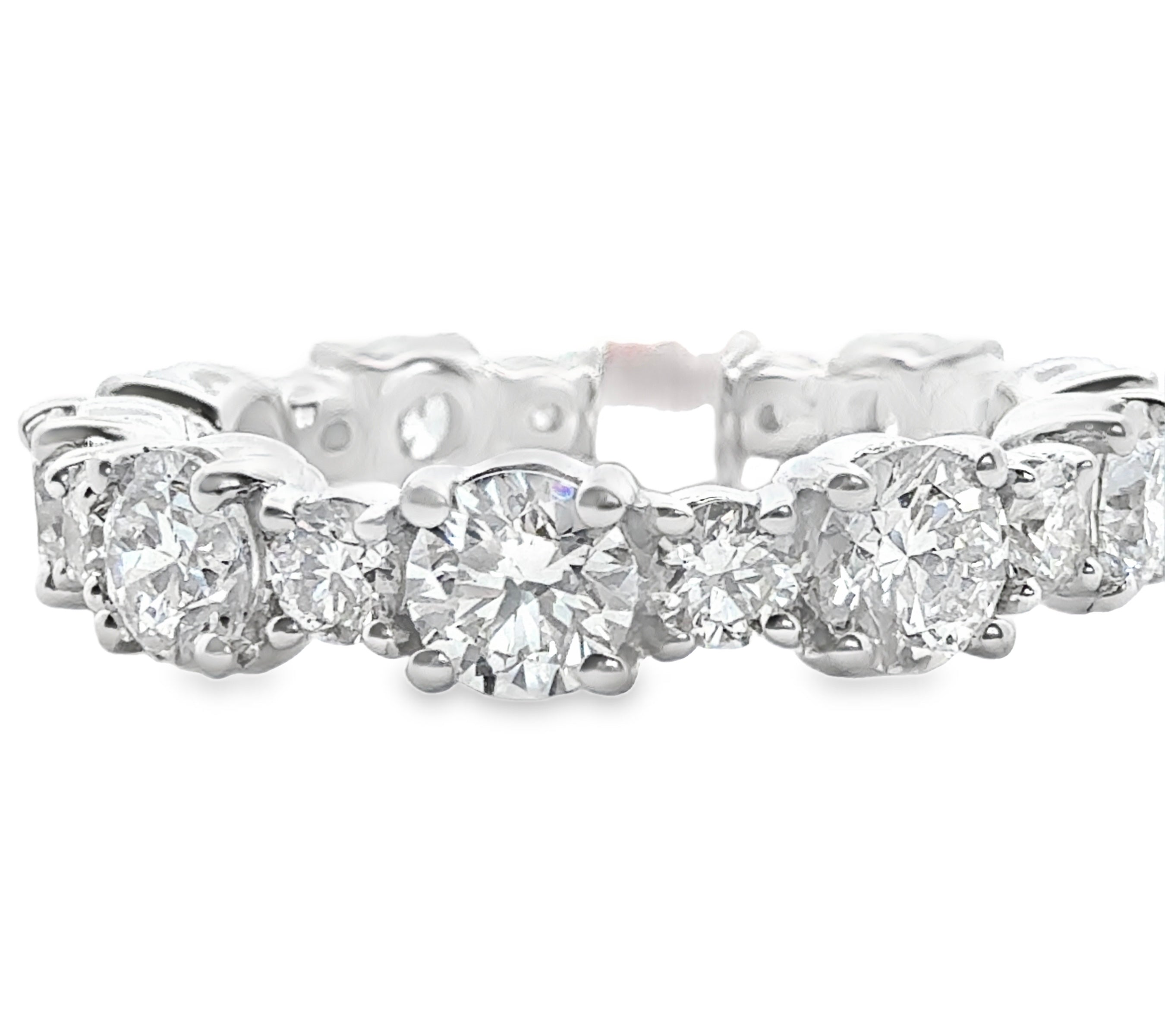 Alternating Round Eternity Band