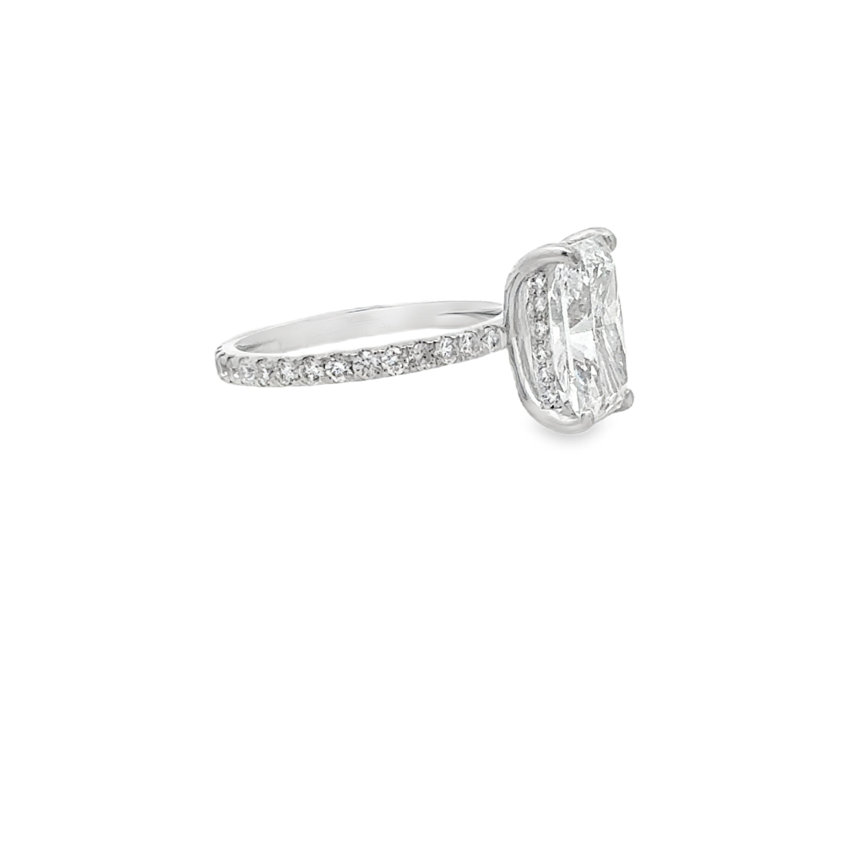 3.28CT D VVS2 Radiant Lab Diamond Ring