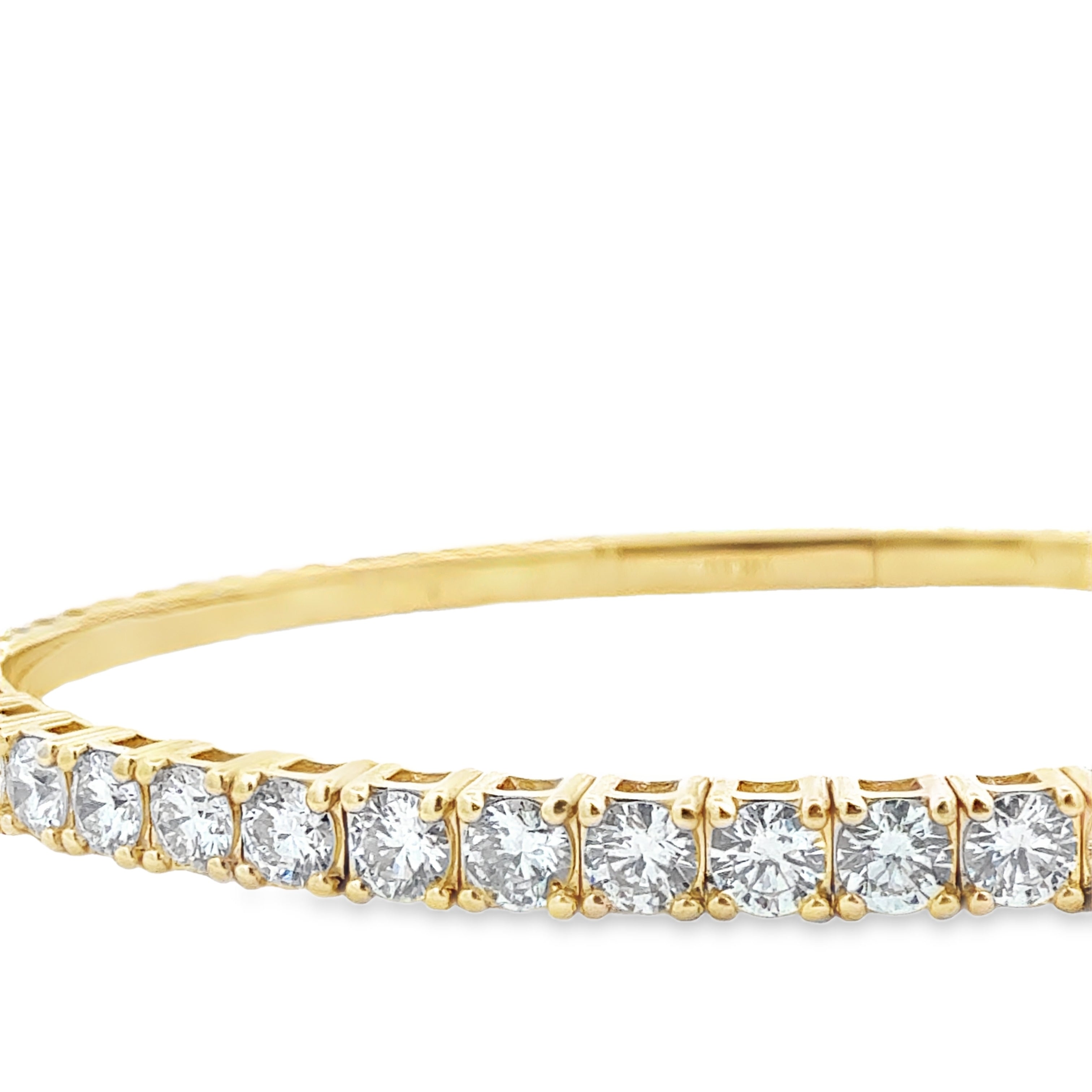 3.15ctw Halfway Flexible Bangle